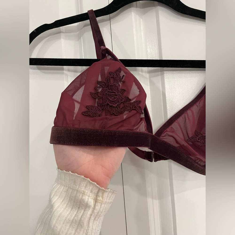 Super cute velvet bralette